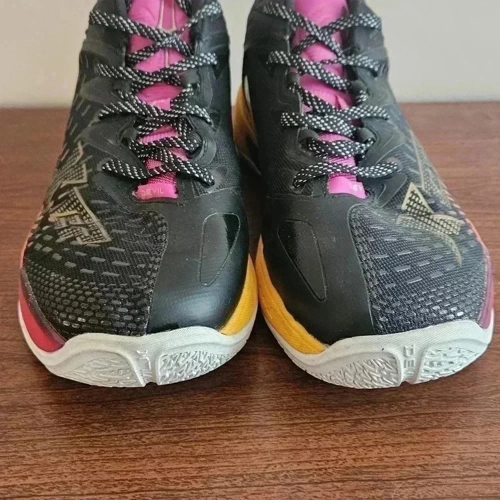 XTEP these awesome